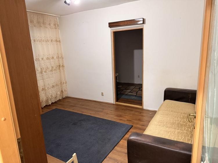 Apartament cu 2 camere nedecomandat în Central