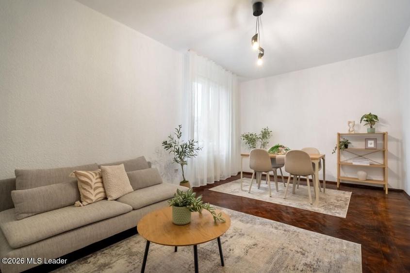Apartament cu 2 camere decomandat în Drumul Taberei