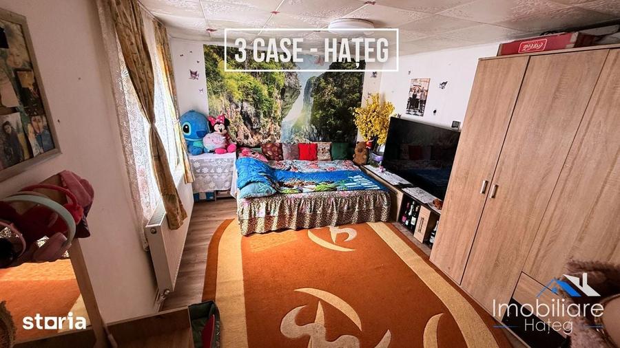 Proprietate tip triplex 8 Camere Hateg | Str. Raul Galbena - 11