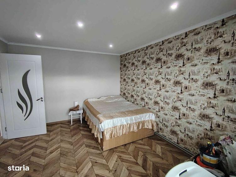 Apartament cu 2 camere decomandat în Micro 3