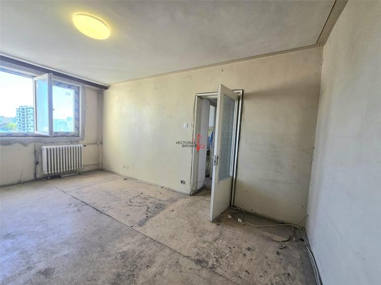 Apartament cu 2 camere semidecomandat în Colentina