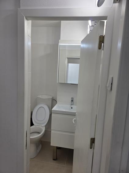 Apartament cu 3 camere decomandat în Dorobanți