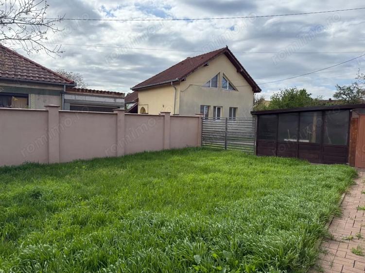 Casă cu 7 camere în Semicentral
