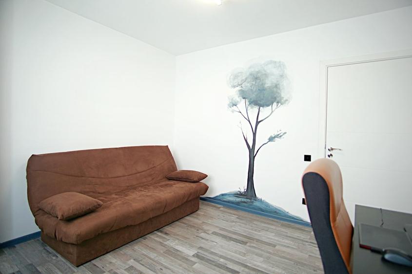 Apartament cu 3 camere decomandat, mobilat în Unirii
