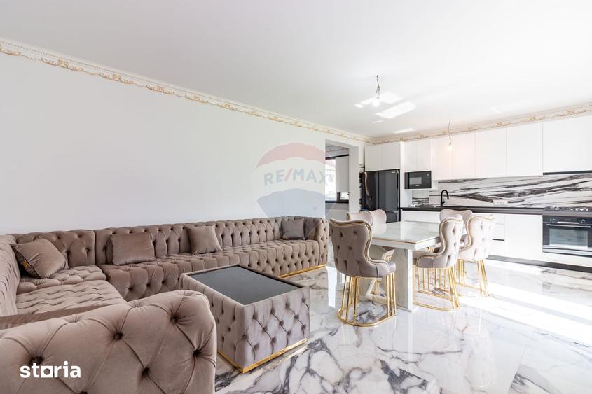 Casă cu 5 camere cu Teren 348 Mp în Central