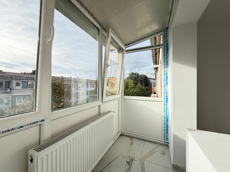 Apartament cu 3 camere decomandat în Șagului