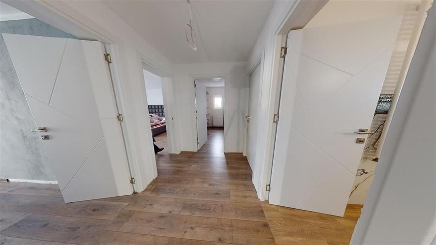 Duplex cu 4 camere cu Canalizare în Daia