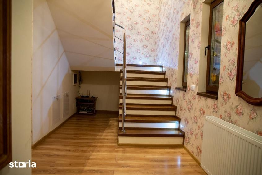 Casă cu 4 camere cu Teren 300 Mp în Apahida