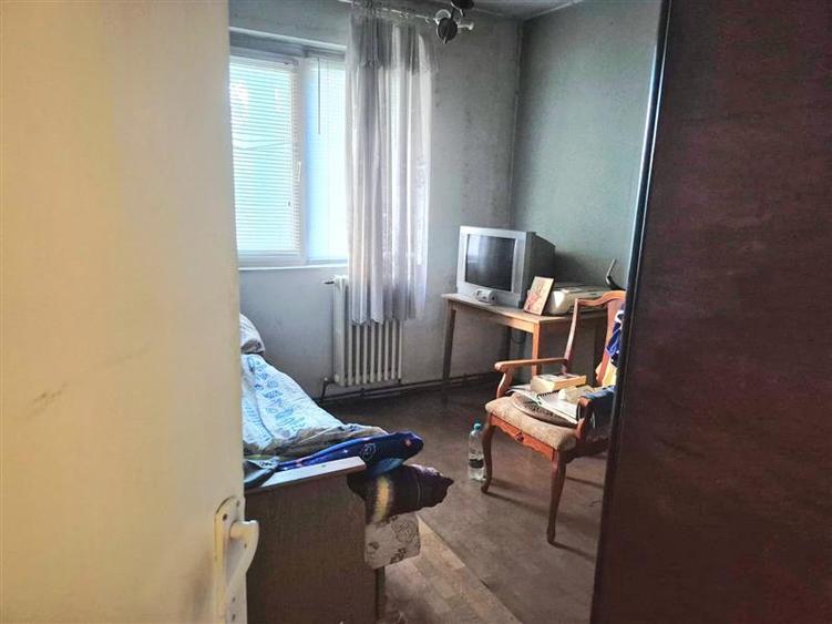 Apartament cu 2 camere semidecomandat în Alexandru cel Bun — fotografia 3