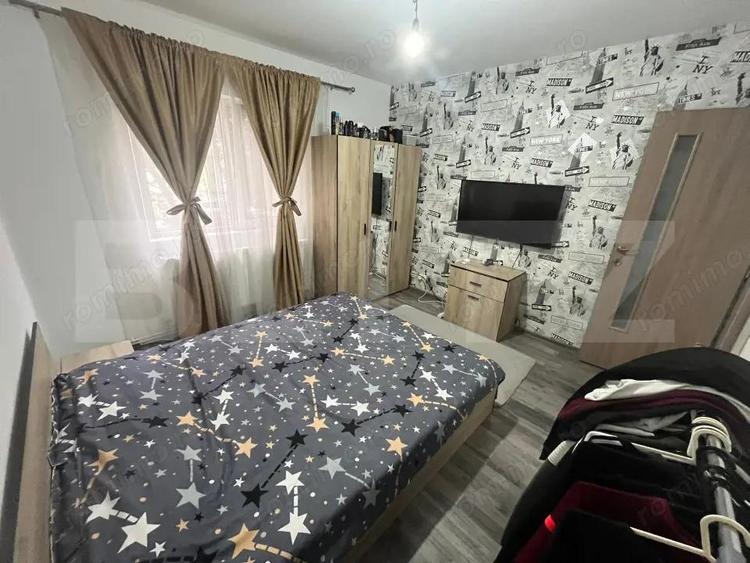 Apartament cu 4 camere decomandat, mobilat în Central