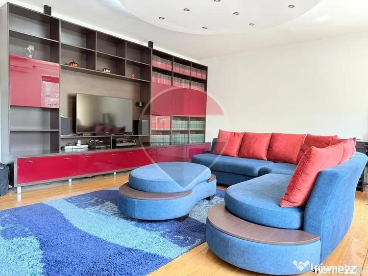 Apartament cu 4 camere decomandat în Fundeni