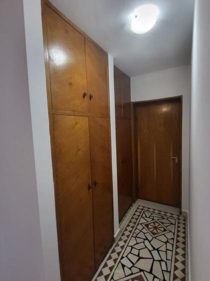 Apartament cu 4 camere decomandat, mobilat în 1 Mai