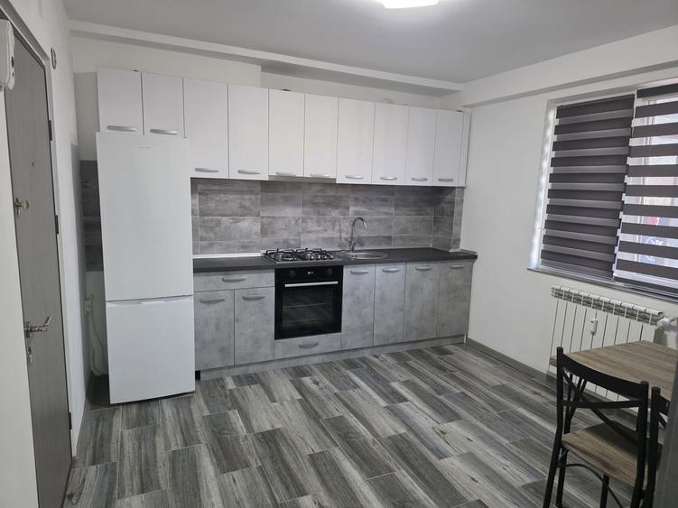 Apartament cu 2 camere semidecomandat în Ultracentral
