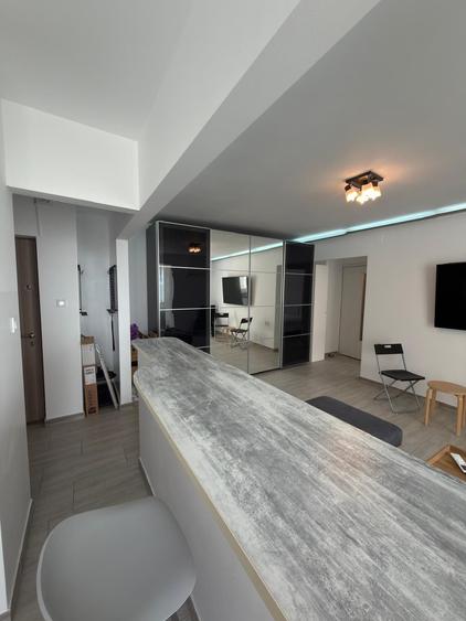 Apartament cu 2 camere semidecomandat în P-ța Amzei