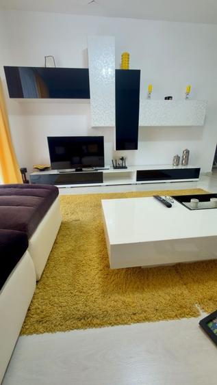 Apartament cu 2 camere decomandat în Șelimbăr
