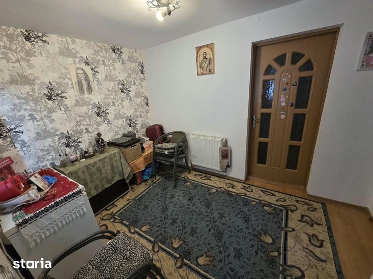 Casă cu 4 camere cu Teren 928 Mp în Mihail Kogălniceanu