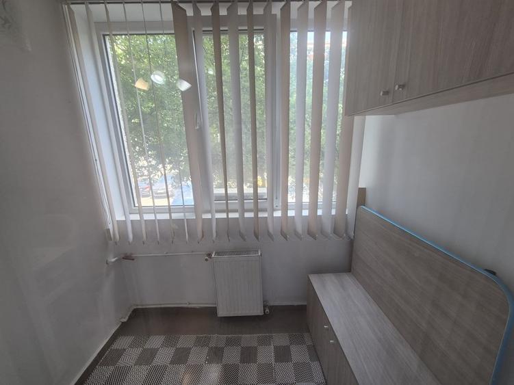 Garsonieră semidecomandată în Progresul