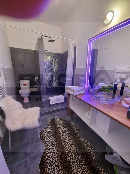 Casă individuală cu 5 camere cu Canalizare în Gruia