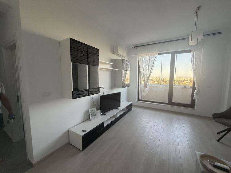 Apartament cu 2 camere decomandat în Exterior Vest