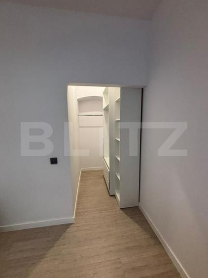 Apartament cu 2 camere decomandat, mobilat în Ultracentral