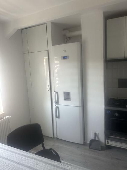 Apartament cu 2 camere în Florești