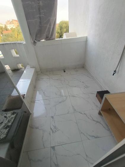 Apartament cu 2 camere decomandat în Șagului