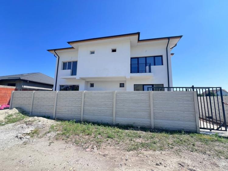 Duplex cu 5 camere cu Teren 200 Mp în Bragadiru