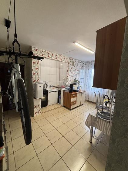 Apartament cu 2 camere decomandat în Tudor
