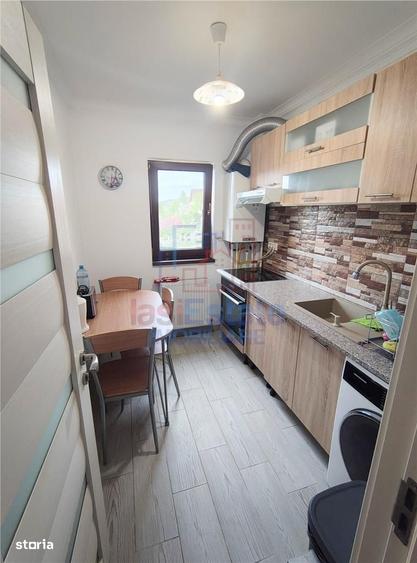 Apartament cu 2 camere decomandat în Valea Lupului