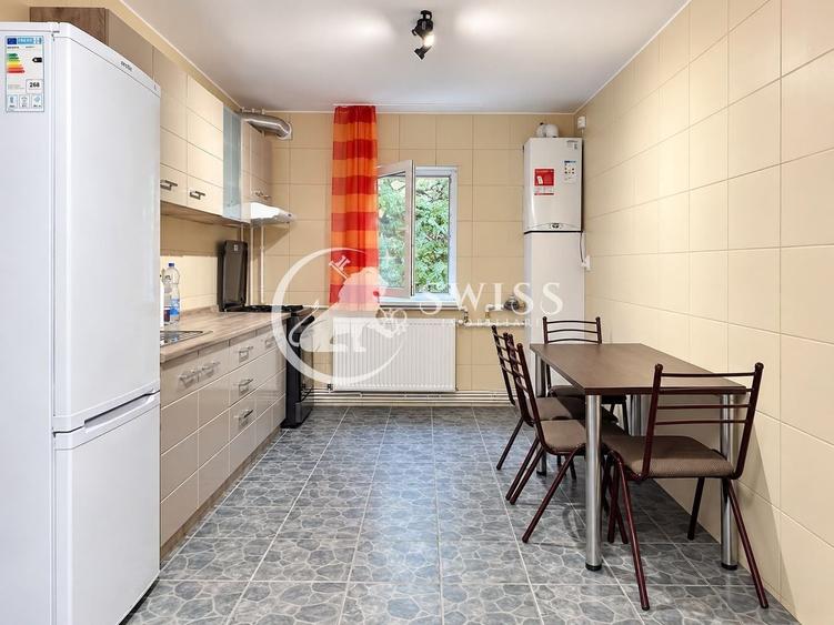 Apartament cu 3 camere decomandat, mobilat în Zorilor