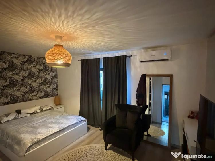 Casă cu 4 camere cu Teren 290 Mp în Lăpuș