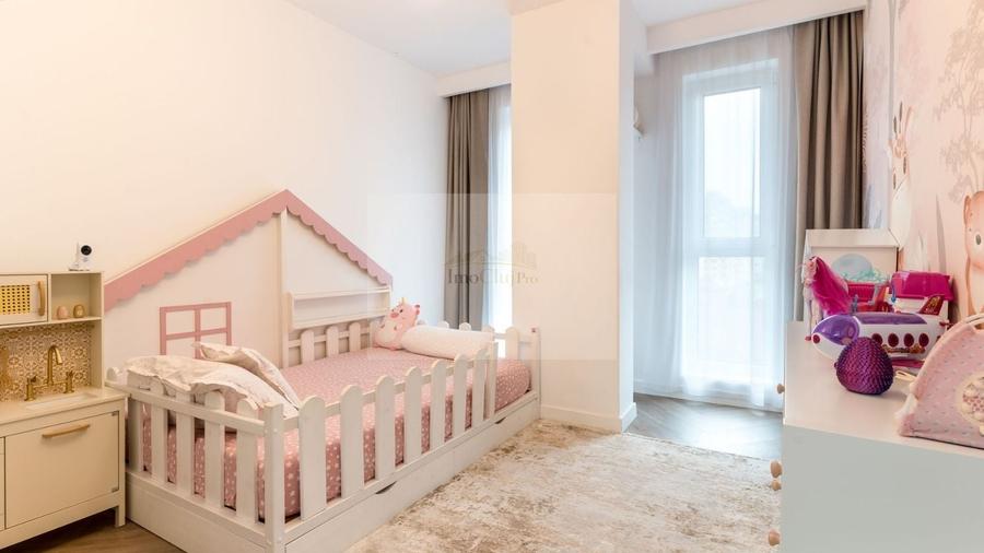 Apartament cu 3 camere semidecomandat, mobilat în Mărăști