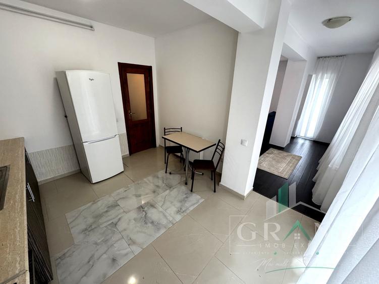 Apartament cu 2 camere decomandat, mobilat în Zorilor