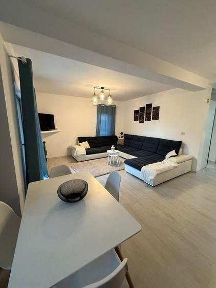 Apartament cu 3 camere în Calea Urseni
