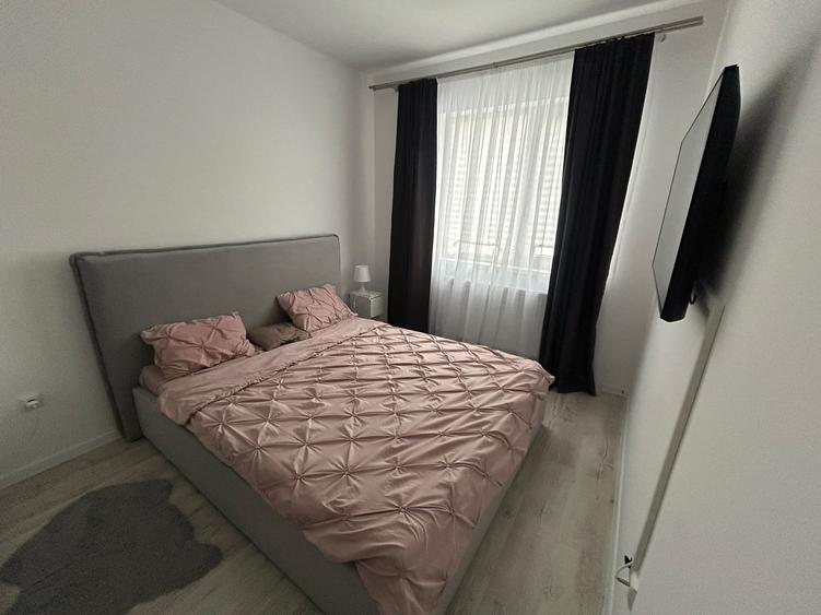 Apartament cu 2 camere decomandat în Militari