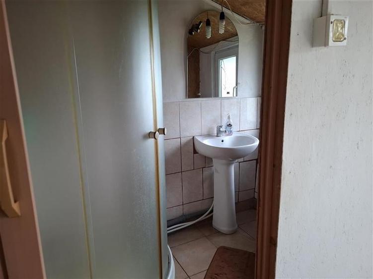 Casă individuală cu 3 camere cu Teren 1870 Mp în Oreavu