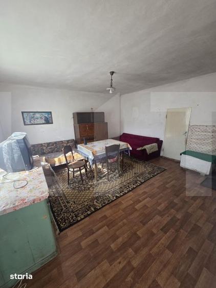 Casă cu 4 camere cu Teren 1210 Mp în Valea Crișului