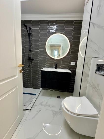 Apartament cu 3 camere decomandat în Aviației