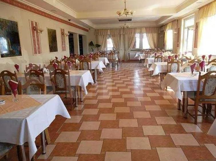 Hotel/Pensiune, de 1,500 mp, în Aurel Vlaicu