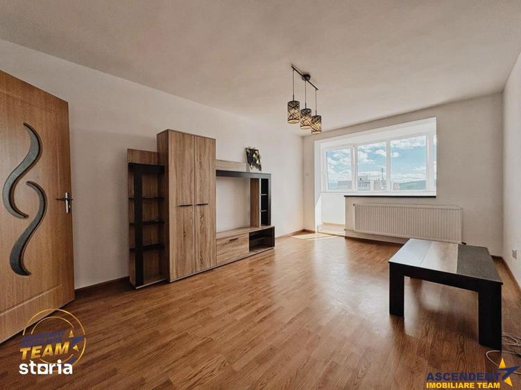 Apartament cu 2 camere decomandat, mobilat în Simeria