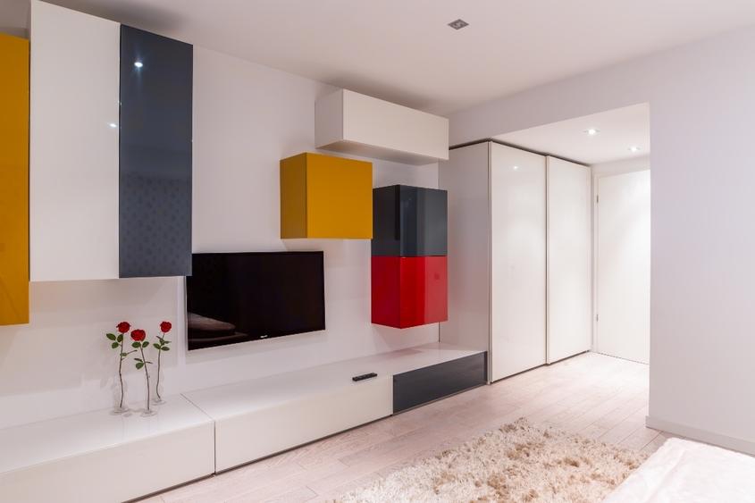 Apartament cu 3 camere decomandat, mobilat în Herăstrău