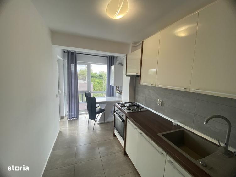 Apartament cu 3 camere, mobilat în Mioriței