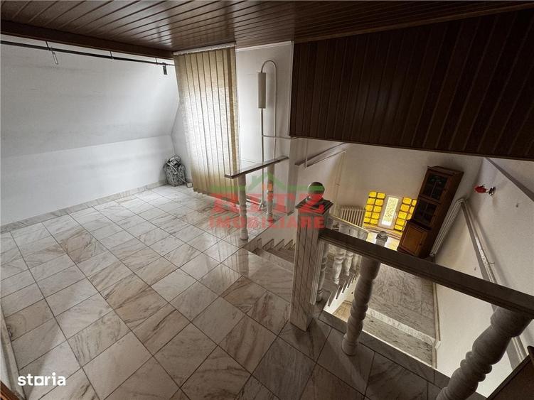Casă cu 3 camere în Orașul de Jos