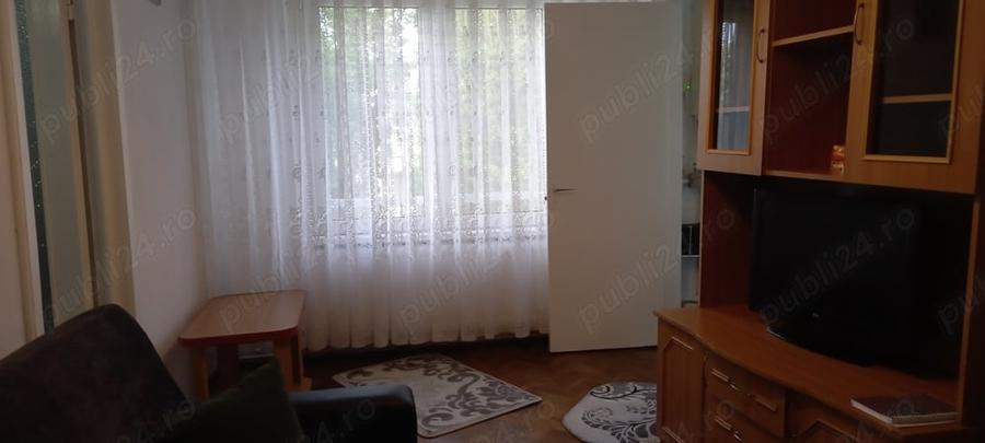 Apartament cu 2 camere nedecomandat, mobilat în Brotăcei
