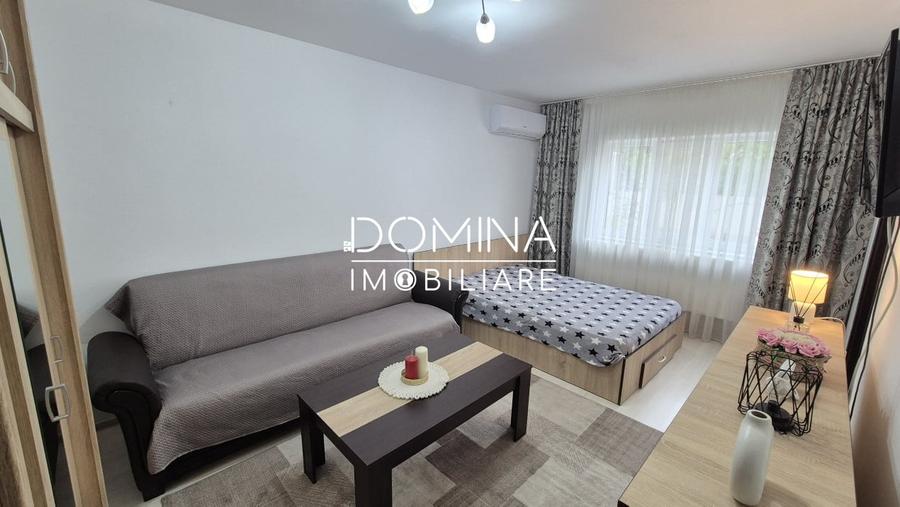 Garsonieră decomandată, mobilată în Central