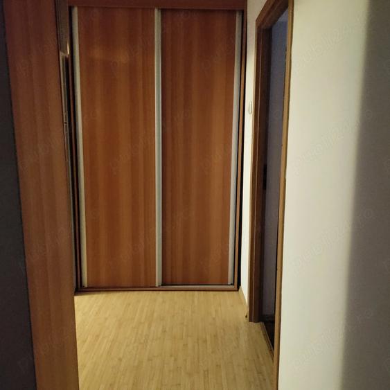 Apartament cu 4 camere decomandat în Cuza Vodă