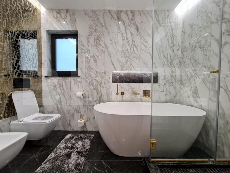 Apartament cu 3 camere decomandat, mobilat în Burdujeni