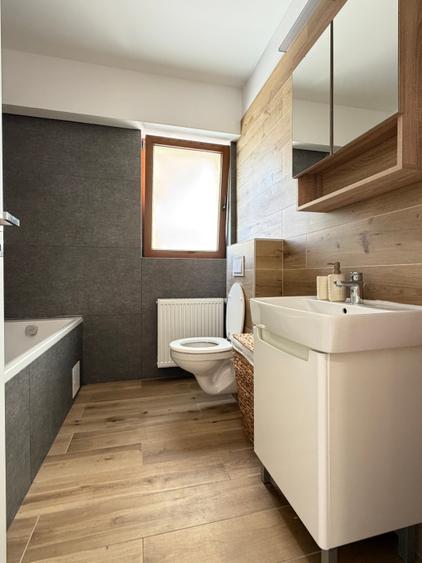 Apartament cu 2 camere decomandat în Torontalului