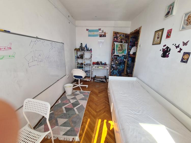 Apartament cu 3 camere semidecomandat, mobilat în Grigorescu