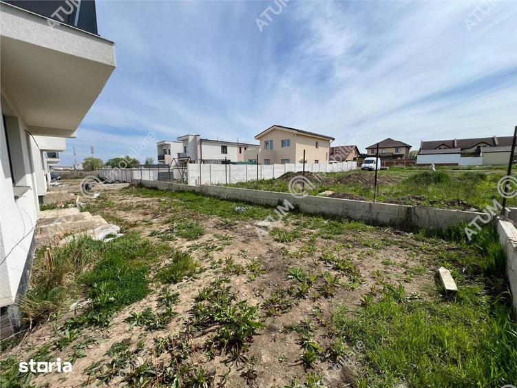 Casă cu 3 camere cu Teren 709 Mp în Central